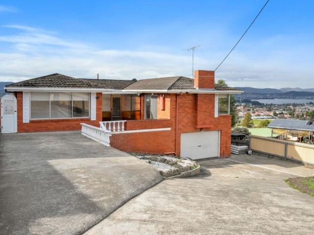Charming Moonah Home with Space, Convenience & Character