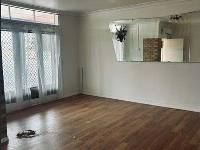 Charming, Modern Living in the Heart of Wellington