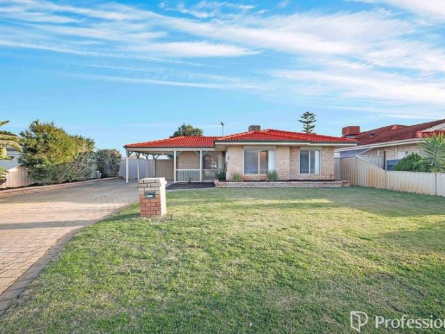 Charming, Neat Home with Double Gate Side Access