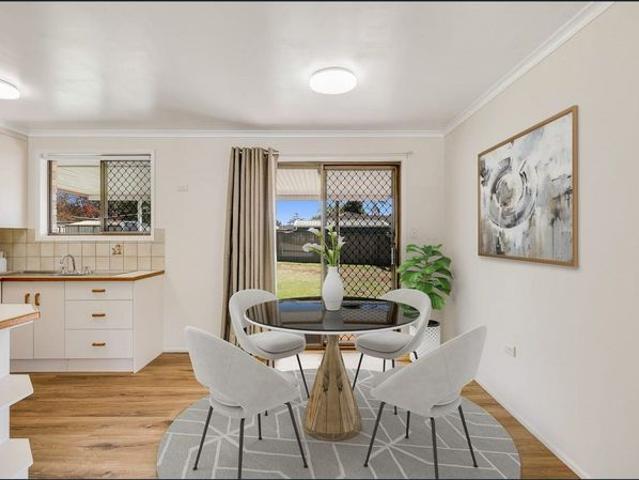 Charming Newtown Rental For Budget Savvy