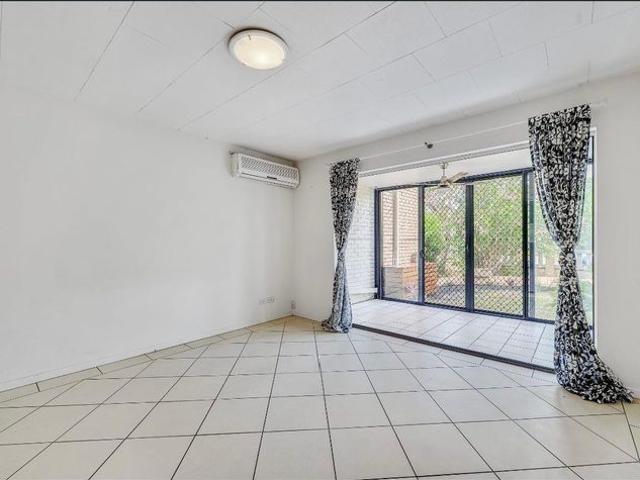 Charming New Farm Apartment with Private Courtyard
