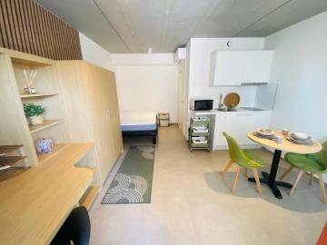 Charming new studio with garden and sunny terrace
