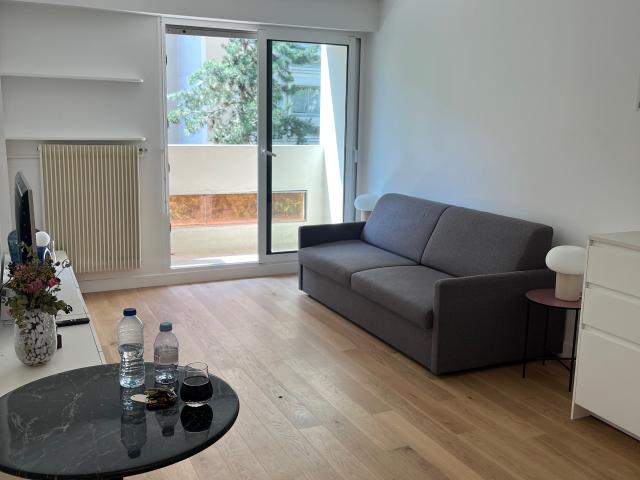 Charming newly renovated studio, near Sacré Cœur