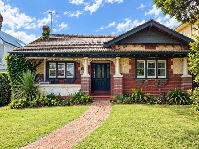 Charming North Facing Family Home in Blue Chip Brighton East