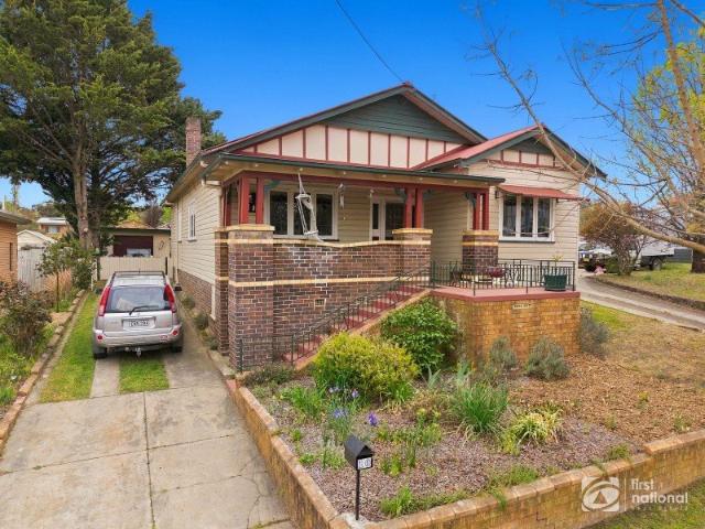 CHARMING NORTH HILL BUNGALOW WITH CHARACTER, SPACE & LIFESTYLE APPEAL