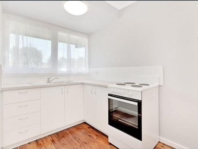 Charming One Bedroom Unit