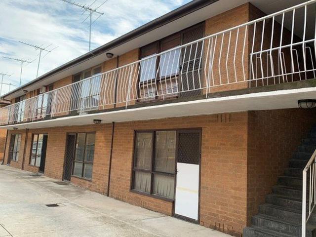 Charming One bedroom unit