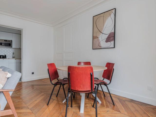 Charming One Bedroom Apartment in Batignolles