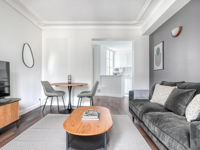 Charming One Bedroom Apartment in Batignolles, Paris Amsterdam Apartments for Rent