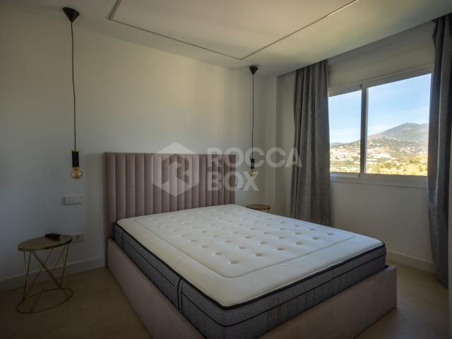 Charming One Bedroom Apartment in Nueva Andalucia, Marbella