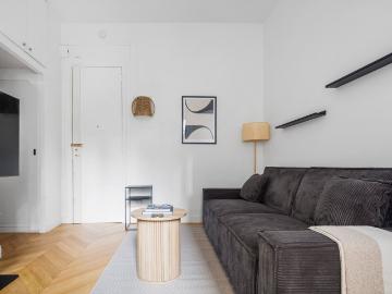 Charming One Bedroom Apartment in Paris