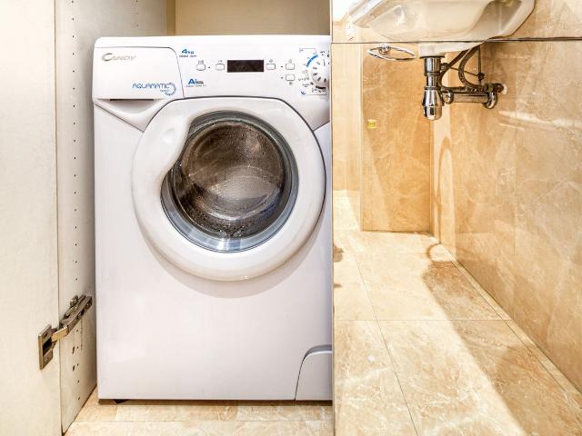 Charming One Bedroom Apartment in Paris, Paris Amsterdam Apartments for Rent