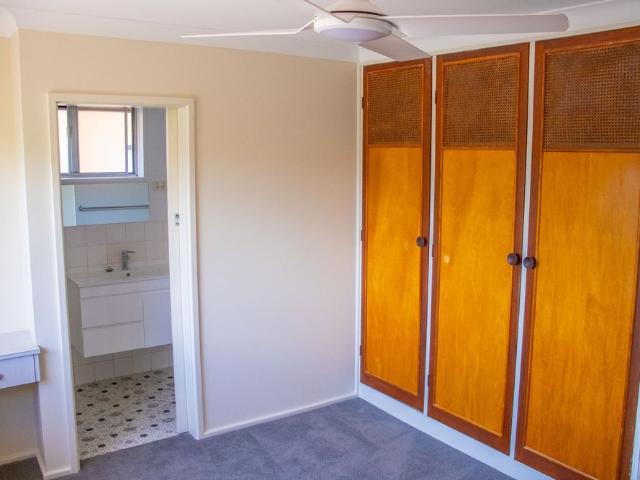 Charming One Bedroom Apartment in the Heart of The Junction