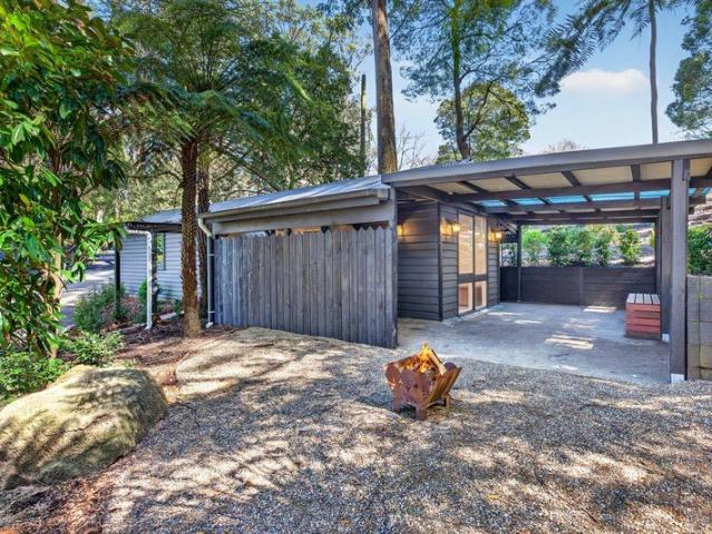 Charming One Bedroom Cottage for Rent Mount Dandenong