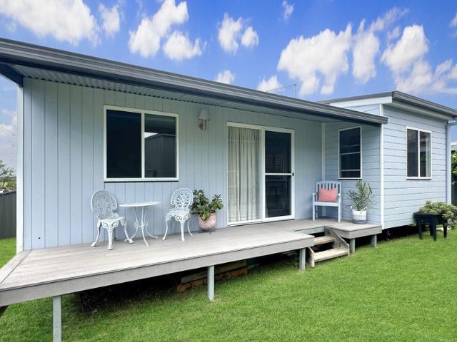 Charming One Bedroom Flat in a Convenient Location