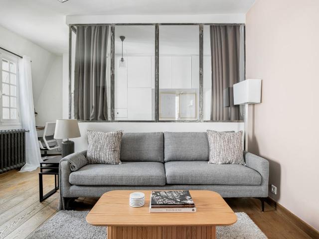 Charming One Bedroom Haven in Paris, Paris Amsterdam Apartments for Rent