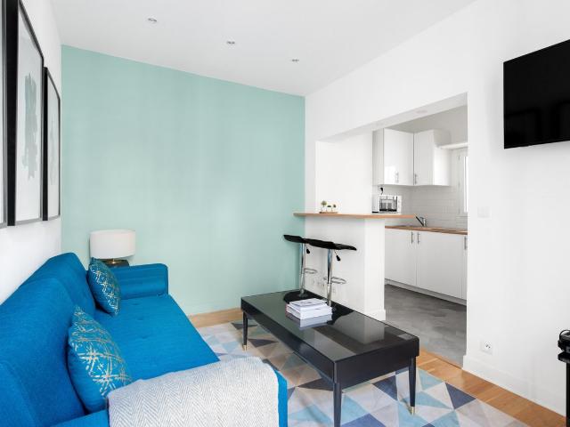 Charming One Bedroom in the Heart of Paris, Paris Amsterdam Apartments for Rent