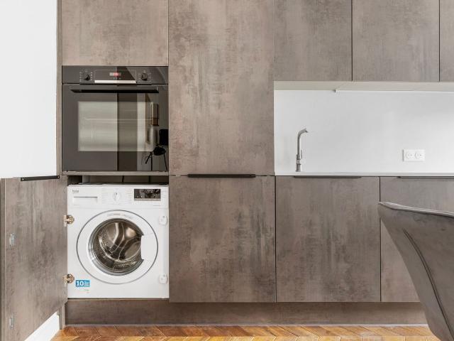 Charming One Bedroom Oasis in Paris, Paris Amsterdam Apartments for Rent