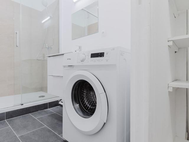 Charming One Bedroom Retreat in Val de Grâce, Paris, Paris Amsterdam Apartments for Rent