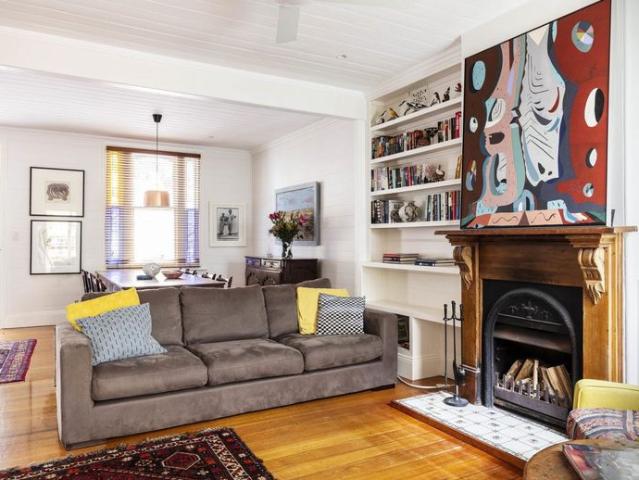 Charming Paddington Terrace in Prime Location
