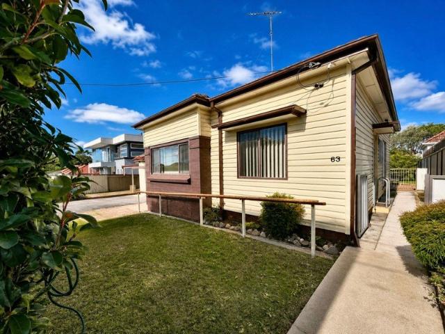Charming Parkside Home with Space, Privacy & a Lifestyle to Love