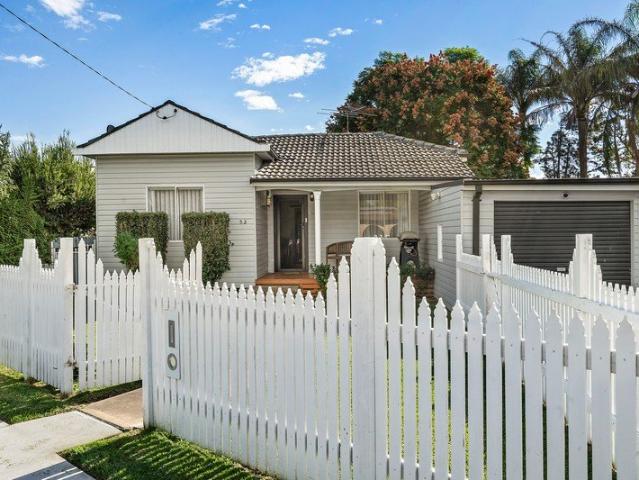 Charming & Picture Perfect: Beautiful Home With a Picket Fence!