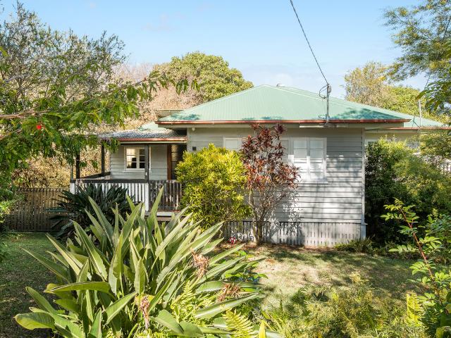 Charming Post War Home with Leafy Outlooks
