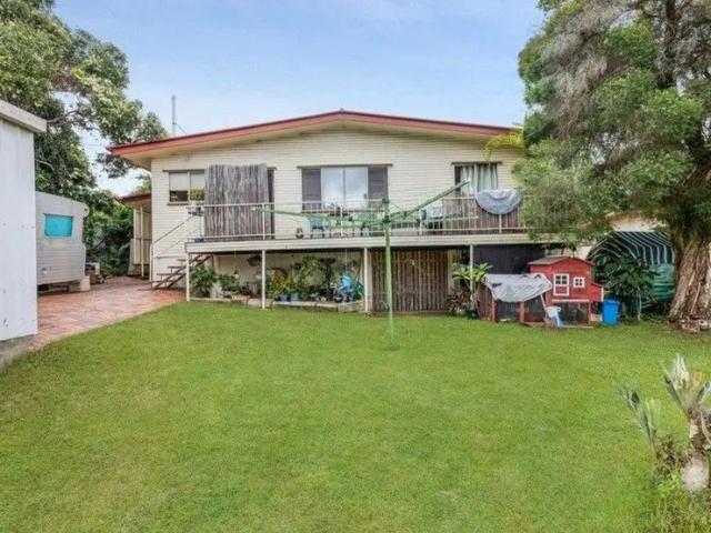 CHARMING POST WAR ON AN INCREDIBLE 809M2 WITH A SHED!