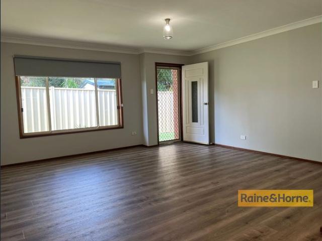 Charming & Private 3 Bedroom Home