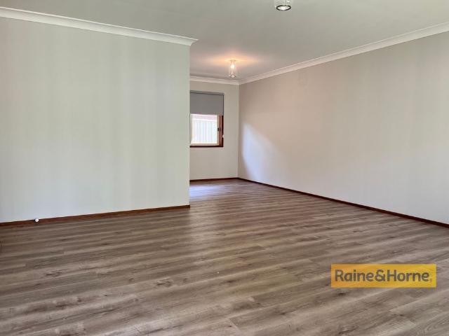 Charming & Private 3 Bedroom Home