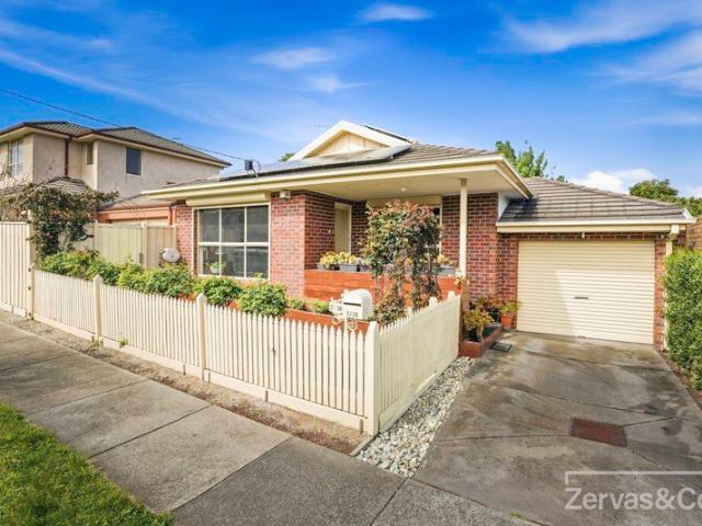Charming & Quality 3 Bedroom Home