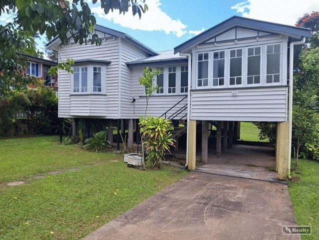 CHARMING QUEENSLANDER EAST INNISFAIL