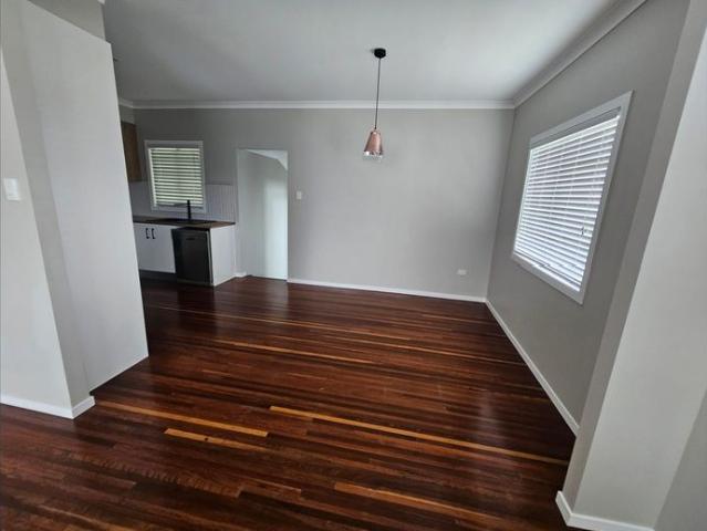 Charming Queenslander Home with 4 Bedrooms