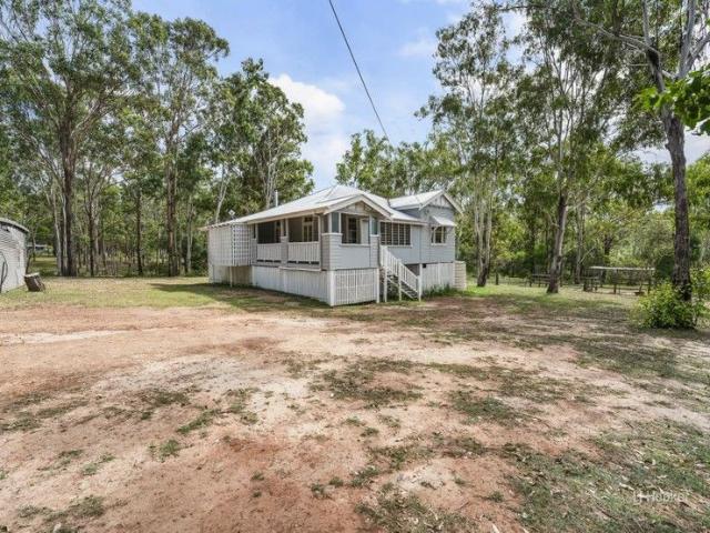 Charming Queenslander on 13.66 Acres, Subdividable subject to council approval