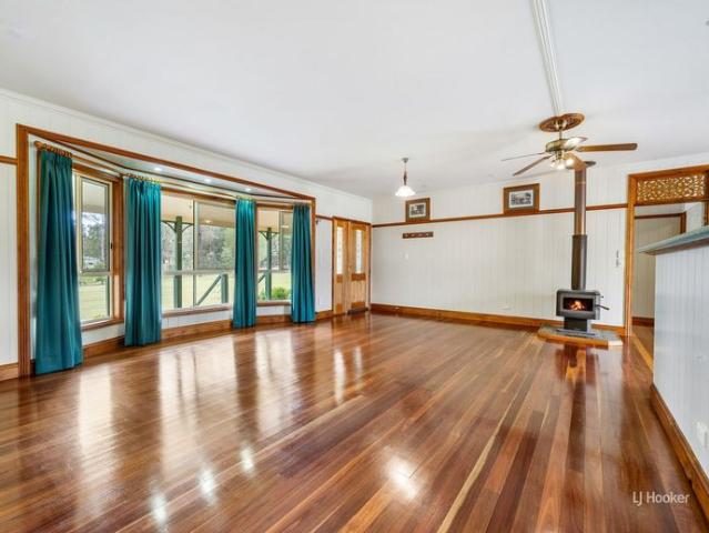 Charming Queenslander Style Home Your Perfect Rural Retreat