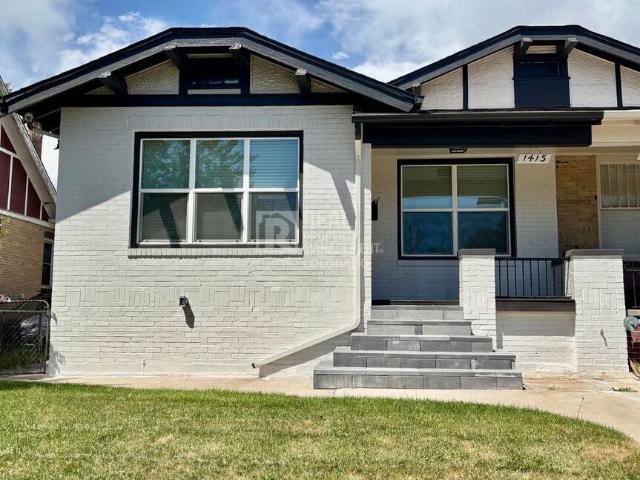Charming Remodeled North Denver 2BR 1/2 Duplex Upper Unit Near Sloan’s Lake – Updated Vintage Character!