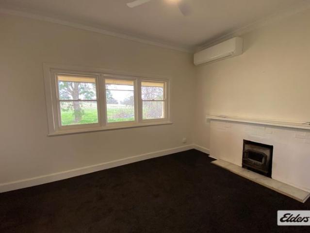 Charming Renovated 3 Bedroom Rural Cottage on Spacious Acreage
