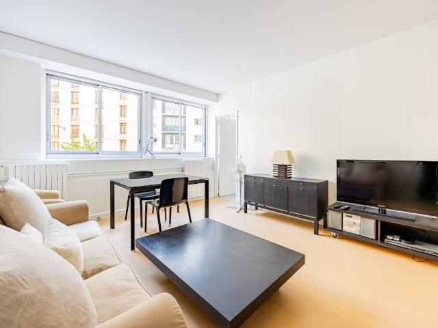 Charming Renovated apartment in 16th Arr