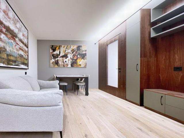 Charming Renovated Design Apartment in Bologna Center, Bologna Amsterdam Apartments for Rent