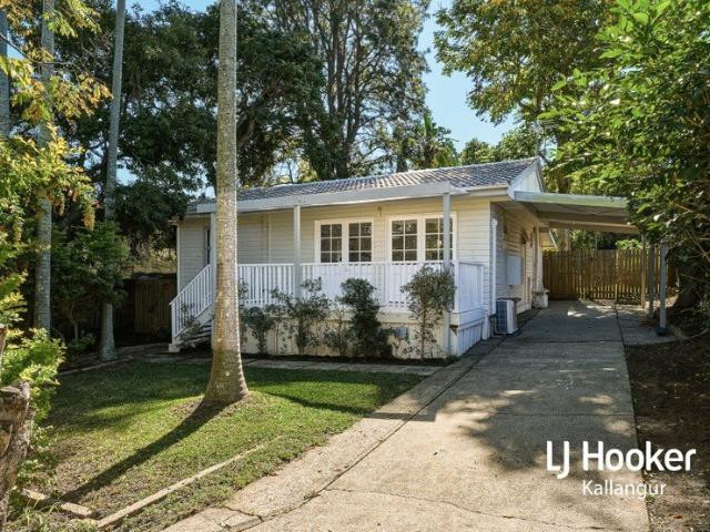 CHARMING, RENOVATED HOME ON A SPACIOUS 615SQM BLOCK