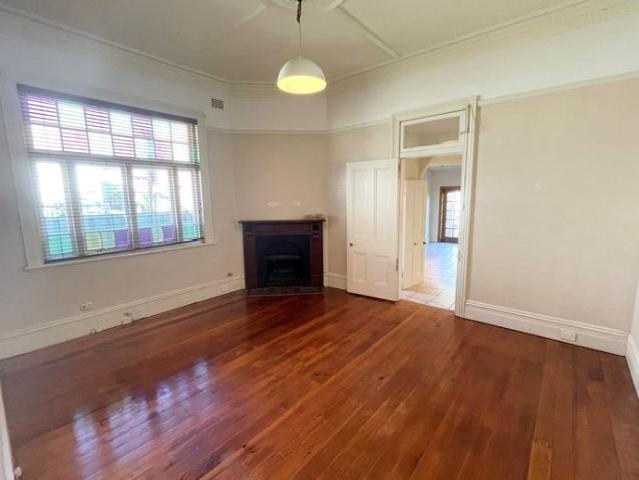 Charming Renovated Semi in a Prime Summer Hill Location