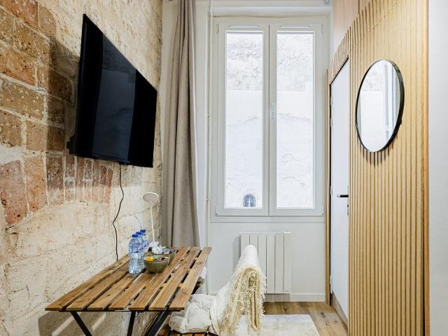 Charming Renovated Studio in the 17th Arrondissement