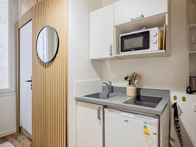 Charming Renovated Studio in the 17th Arrondissement