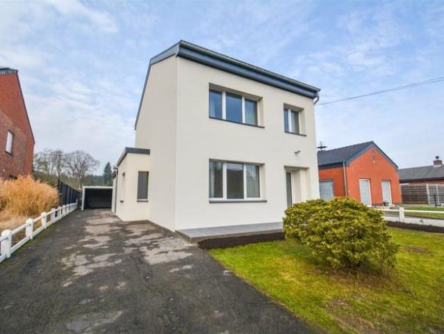 Charming recently renovated house with 3 bedrooms in Baal