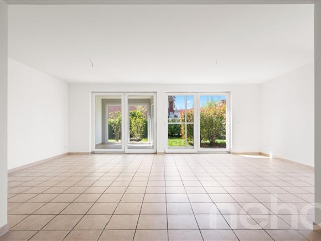 Charming Reiheneckhaus in ruhiger Lage von Oberwil