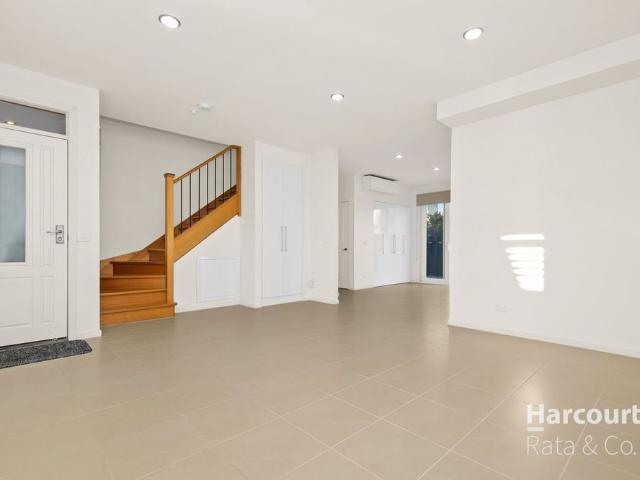 Charming Reservoir Home: Your Next Sanctuary Awaits!