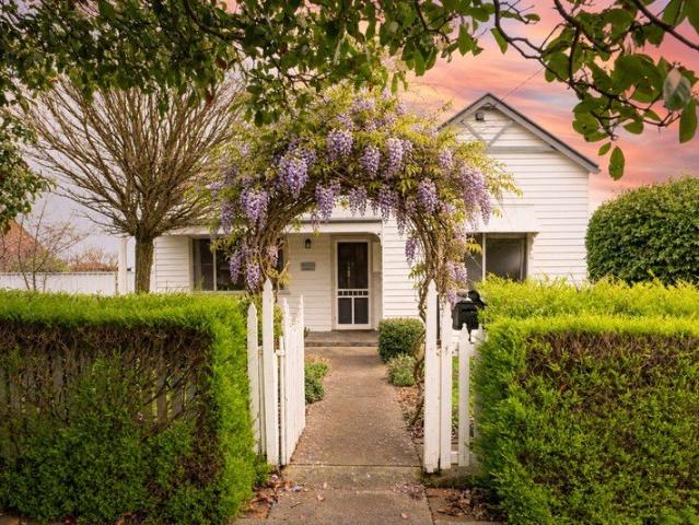 Charming residence in enviable location