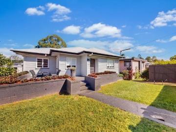 Charming Residential Property in the heart of Newmarket