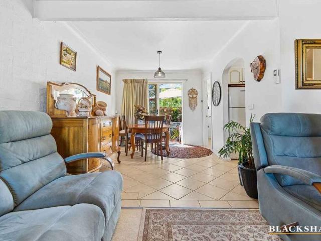 Charming retreat close to the beach