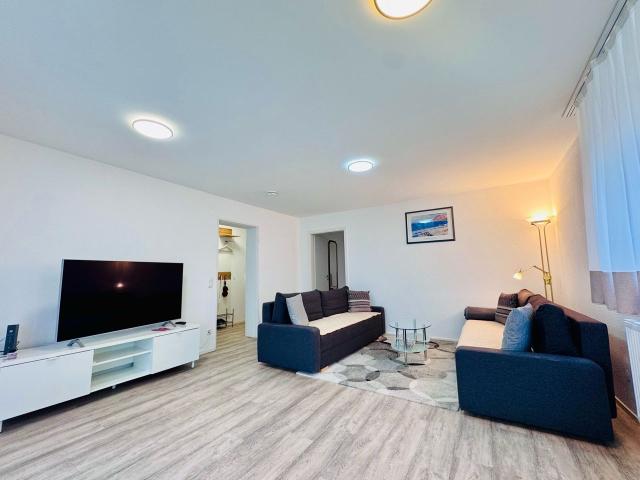 Charming retreat with large terrace in idyllic surroundings, Boblingen Amsterdam Apartments for Rent